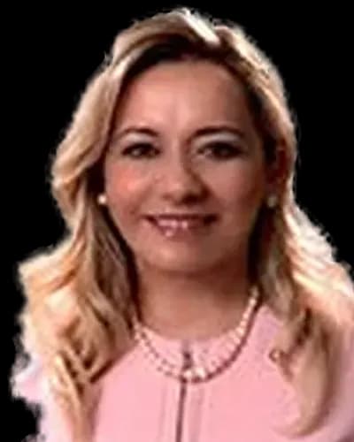 Aylin Cesur fotoğrafı