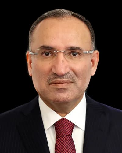 Bekir Bozdağ fotoğrafı